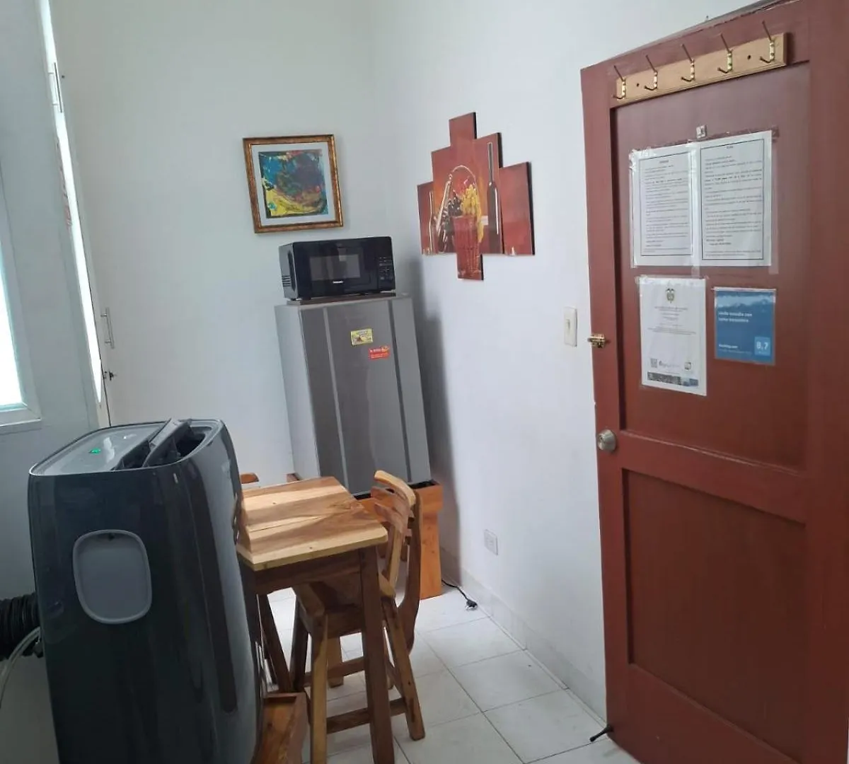 Apartaestudios Norte De 卡利 0*,